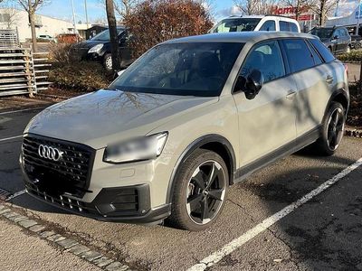 Grau Gebraucht 2019 Audi Q2 S-Line SUV | 18.500 € (Fairer Preis)