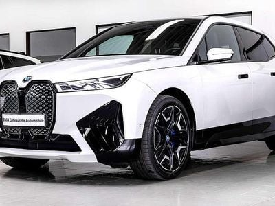 Second-hand BMW iX Sport Line 239 kW (326 CP) 2023 Alb SUV