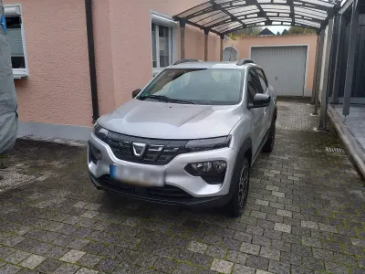 Usata Dacia Spring Comfort Plus 33 kW (45 CV) 2022 Argento Utilitaria
