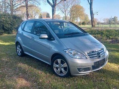 Brugt Mercedes A160 Avantgarde 95 HK (69 kW) 2012 Sølv Sedan