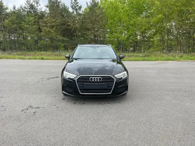 Gebraucht Audi A3 Sport 150 PS (110 kW) 2019 Schwarz Limousine