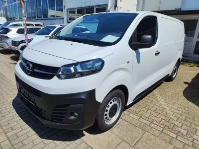 Gebraucht Opel Vivaro-e Combi Edition 120 PS (88 kW) 2023 Weiß Van / Kleinbus