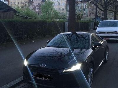 Audi TTS