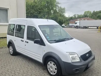 Gebraucht Ford Tourneo Connect 90 PS (66 kW) 2009 Weiß Van / Kleinbus