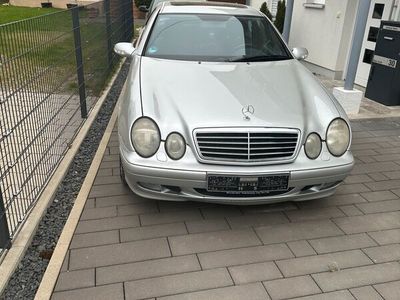 gebraucht Mercedes 200 