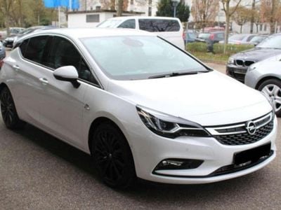 Gebraucht Opel Astra Innovation 150 PS (110 kW) 2015 Weiß Limousine