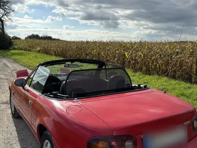 Gebraucht Mazda MX5 116 PS (85 kW) 1992 Rot Cabrio