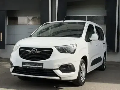 Second-hand Opel Combo Life Edition 131 CP (96 kW) 2021 Alb Monovolum