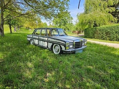 Second-hand Mercedes 250 136 CP (100 kW) 1969 Andere farben Berlinǎ