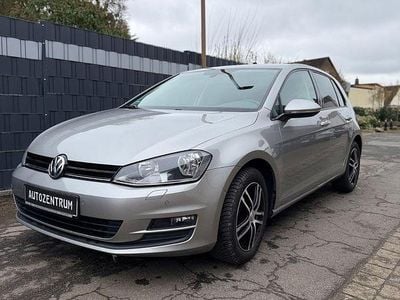 Gebraucht VW Golf VII Trendline 105 PS (77 kW) 2014 Silber Kleinwagen