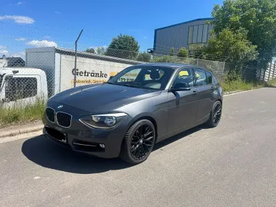 Gebraucht BMW 120 Sport Line 184 PS (135 kW) 2012 Grau Kleinwagen