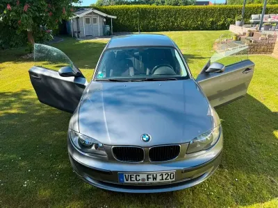 Gebraucht BMW 116 Lifestyle 116 PS (85 kW) 2010 Grau Kleinwagen