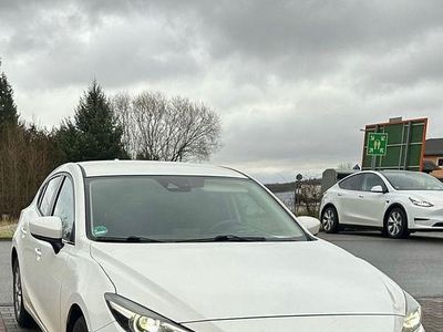 Gebraucht Mazda 3 Exclusive-Line 120 PS (88 kW) 2018 Weiß Limousine