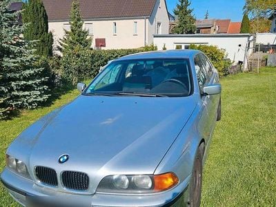 Brugt BMW 523 170 HK (125 kW) 1997 Sølv Sedan
