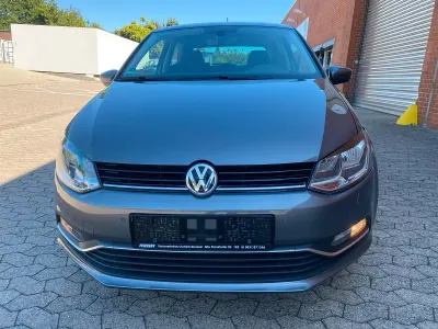 Gebraucht VW Polo Allstar 90 PS (66 kW) 2016 Grau Limousine