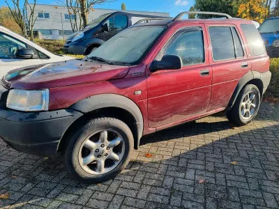 Käytetty Land Rover Freelander 165 HP (121 kW) 2005 Punainen Katumaasturi