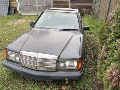 Gebraucht Mercedes 190 105 PS (77 kW) 1990 Braun Limousine