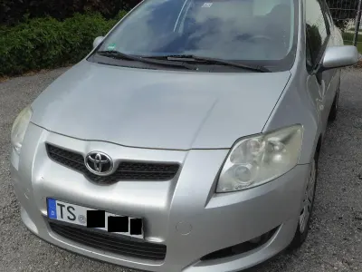Brugt Toyota Auris 126 HK (92 kW) 2007 Grå Hatchback