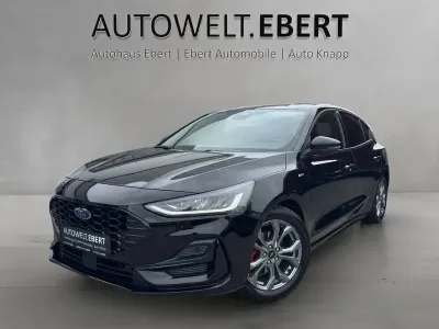 Gebraucht Ford Focus ST-Line X 155 PS (114 kW) 2023 Obsidianschwarz Limousine