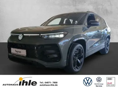 Neu VW Tayron Style 150 PS (110 kW) 2026 Gruen SUV