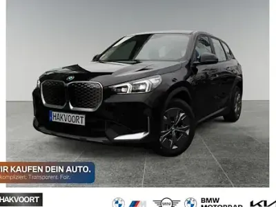 Gebraucht BMW iX1 230 kW (313 PS) 2023 Schwarz SUV
