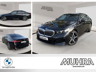 Gebraucht BMW 550e M Sport 489 PS (359 kW) 2024 Black sapphire Limousine