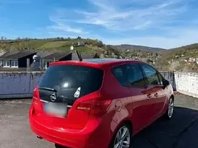 Gebraucht Opel Meriva S 140 PS (102 kW) 2012 Rot Van / Kleinbus