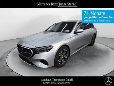 Gebraucht Mercedes E220 197 PS (144 kW) 2025 Lack hightechsilber Kombi
