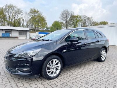 gebraucht Opel Astra ST 1.5 D Elegance*NAVI*LED*SHZ*TEMP*PDC