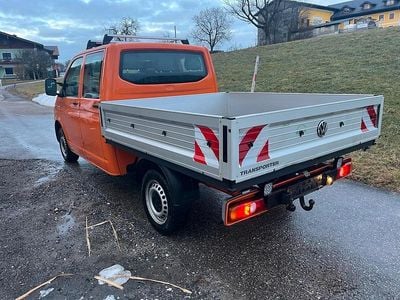 Gebraucht VW T6 105 PS (77 kW) 2017 Orange Van