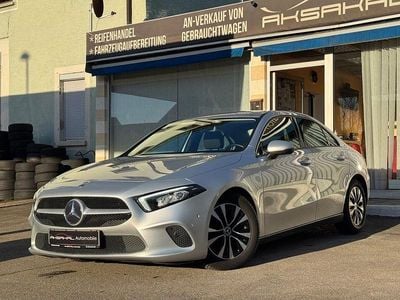 Gebraucht Mercedes A180 136 PS (100 kW) 2021 Iridiumsilber Limousine