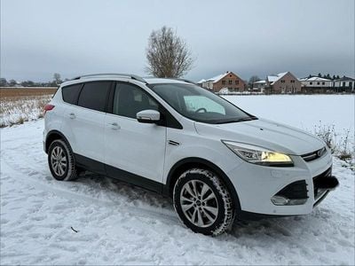 Gebraucht Ford Kuga 180 PS (132 kW) 2016 Weiß SUV