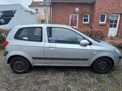 Grau Gebraucht 2007 Hyundai Getz Kleinwagen | 2.445 € (Fairer Preis)