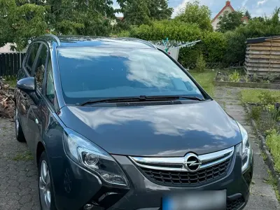 Gebraucht Opel Zafira 120 PS (88 kW) 2016 Grau Van / Kleinbus
