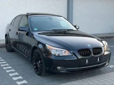 Gebraucht BMW 523 190 PS (139 kW) 2009 Schwarz Limousine