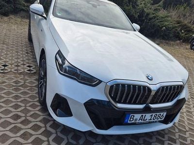 Gebraucht BMW 520 Performance 197 PS (144 kW) 2024 Weiß Limousine