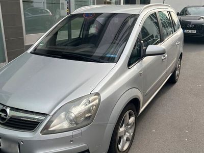 gebraucht Opel Zafira B 2.2 benzin