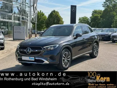 Gebraucht Mercedes GLC220 Avantgarde 197 PS (144 kW) 2025 Grau SUV