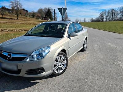 Gebraucht Opel Vectra 155 PS (114 kW) 2006 Beige Limousine