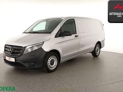 Gebraucht Mercedes Vito 102 PS (75 kW) 2020 Silber Van