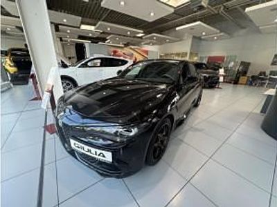 Neu Alfa Romeo Giulia Quadrifoglio 519 PS (381 kW) 2025 Beige (nero vulcano mettalic) Limousine