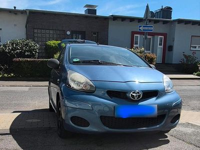 Usata Toyota Aygo 68 CV (50 kW) 2009 Blu Utilitaria