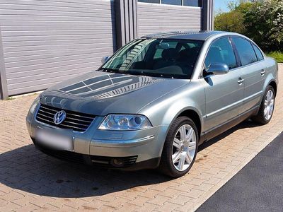 Gebraucht VW Passat Highline 193 PS (141 kW) 2004 Grau Limousine