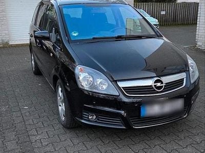 Second-hand Opel Zafira 140 CP (102 kW) 2006 Negru Monovolum