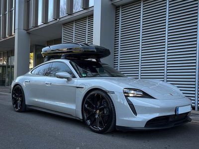 Usata Porsche Taycan Performance Package 350 kW (476 CV) 2021 Grigio Berlina