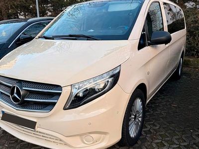 Gebraucht Mercedes Vito 190 PS (139 kW) 2019 Gelb Van