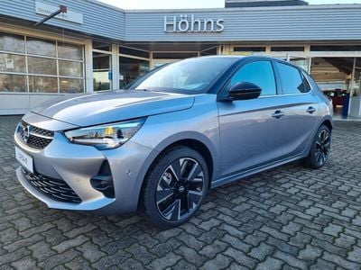 Rot Gebraucht 2024 Opel Corsa-e Ultimate Kleinwagen | 26.789 €