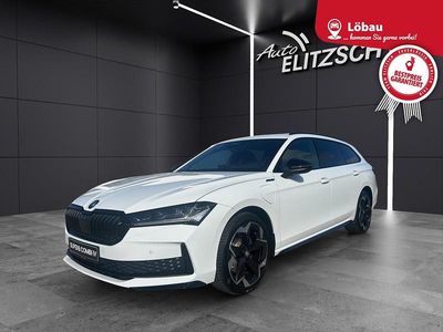 Gebraucht Skoda Superb SportLine 150 PS (110 kW) 2026 Kristallweiß uni Kombi