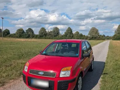 Gebraucht Ford Fusion Style 80 PS (58 kW) 2008 Rot Kleinwagen