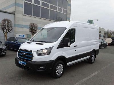 Usata Ford Transit 135 kW (184 CV) 2023 Bianco Monovolume